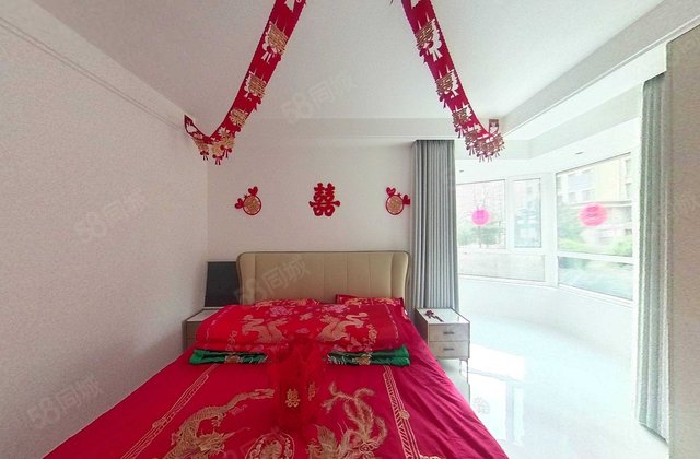 君泰华府3室2厅187㎡139万二手房图片