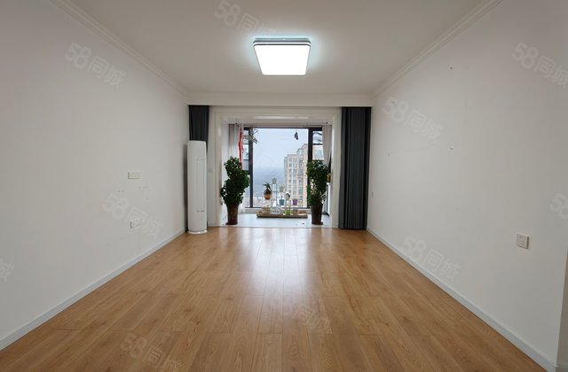 世界城郦都3室2厅112㎡69万二手房图片