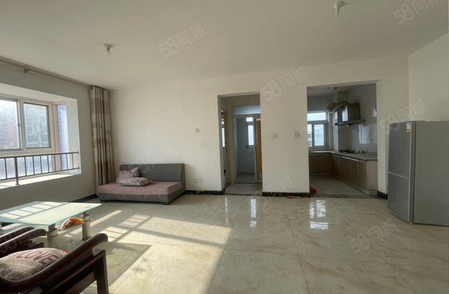 市医院 4室2卫 2020房 带车位 储 新水明珠 中央公馆