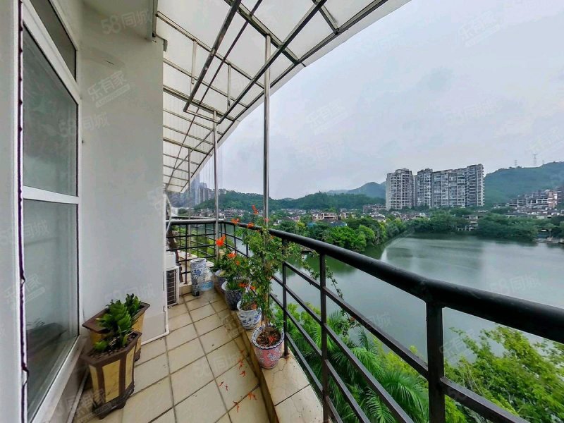 丰泽湖山庄7室2厅3卫137.86㎡南北0万