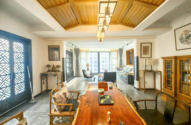 长城半岛城邦三期3室2厅274.77㎡930万二手房图片