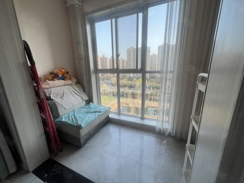 建业壹号城邦3室2厅1卫122㎡南北89万