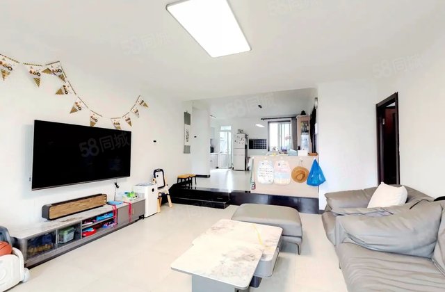 香花畦家园4室1厅167.98㎡550万二手房图片