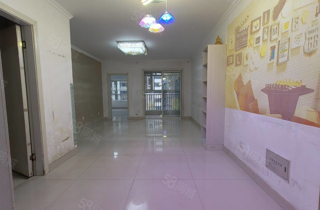 光明  阿尔卡迪亚 温馨两房 南北通透 有储   诚心出售