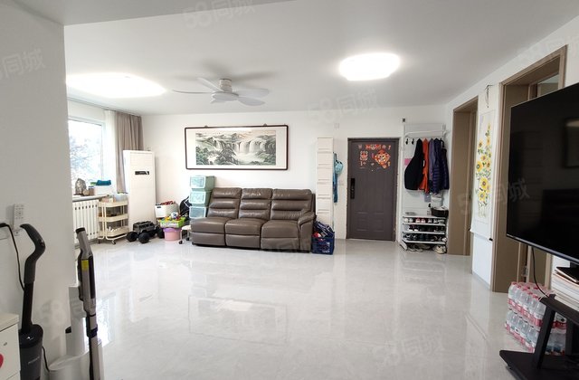 急售 文轩本部 东关民族 闸北小区 精装三室 免大税 湖景房