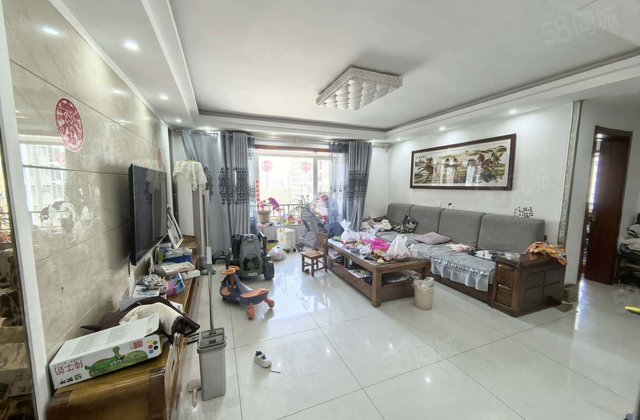 急售阿尔卡迪亚五期 带车位储藏室   11楼 户型不错