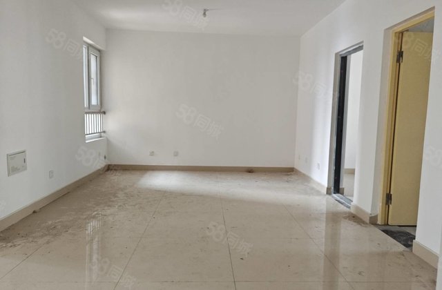 中上楼层！！单价五千多，随时看房