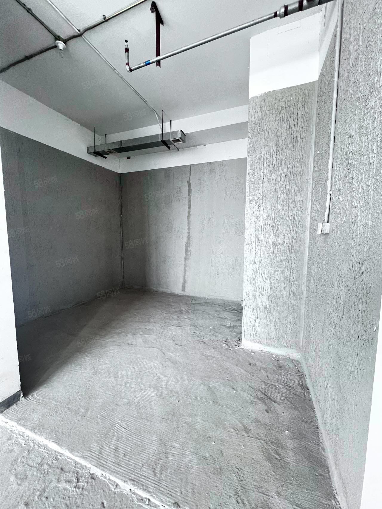 盤古大觀6室3廳5衛(wèi)666.67㎡南北4550萬