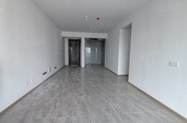 民生海通城市芳华 带电梯 双卫 精装好房 南北通透 商品住宅