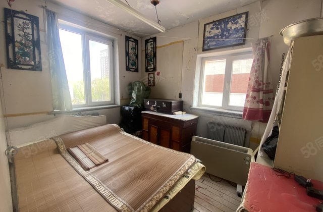 延安路四段小区2室1厅48㎡15万二手房图片