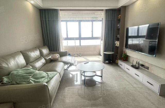 恒厚阳光里3室2厅100.82㎡158万二手房图片