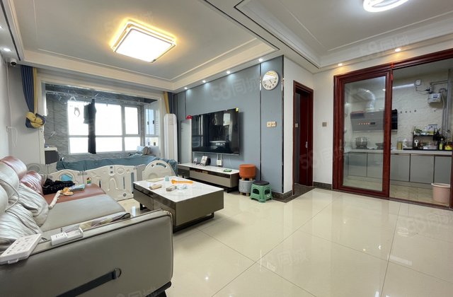 文轩实验！送婚房配置！大客厅朝阳！华建一街区！免大税送车位！