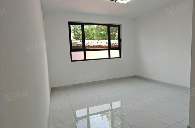 急售！五星水城华府中华御苑老东昌，独门独户一楼带院有门