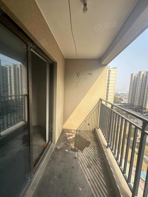 瑞和上海印象4室2厅2卫100.96㎡南北170万