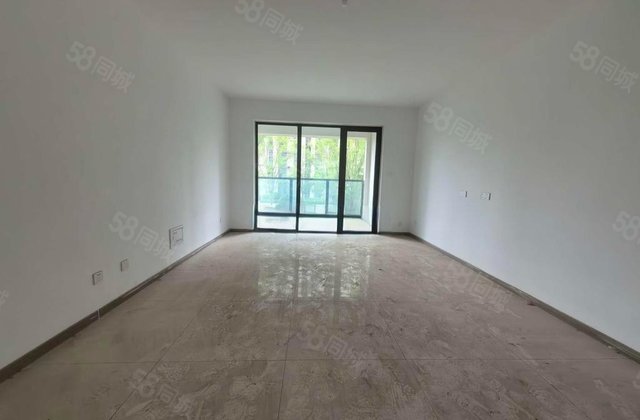 急售 培文 新一中附近！民生凤凰城三室带车位储藏室价格面议！