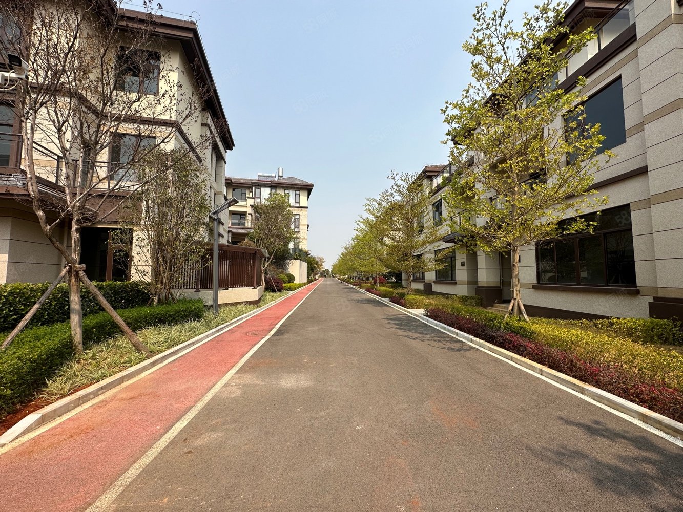 山海居品质现房别墅带前后花园100多南北通透一手程序