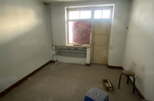 红卫星居住小区2室1厅42㎡4万二手房图片