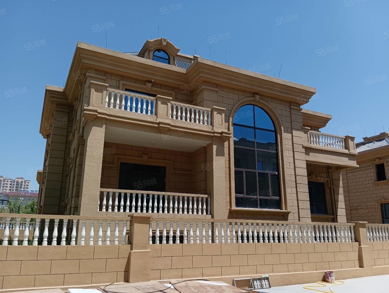 独栋别墅 490平 双车库 院子方正 890万钥匙房,中海福邸-滨州58同城