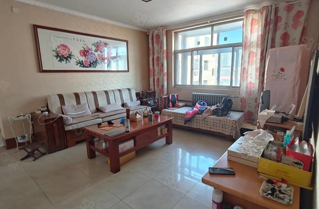 有证免大税带储藏室停车非常方便 方便