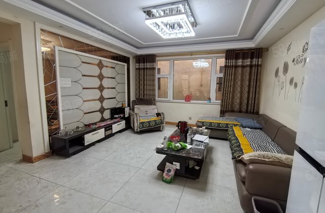 时代广场3室2厅128㎡85万二手房图片