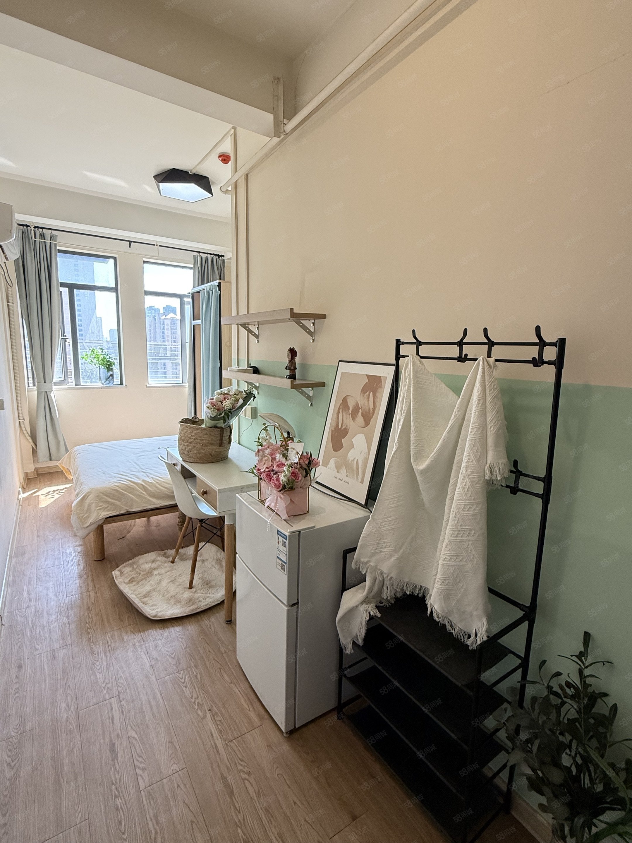 整租｜全屋家具家电，智能门锁，拎包入住 押一付一 民水民电 