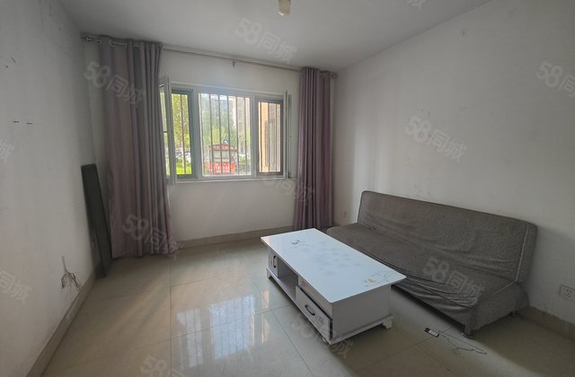 可领  先锋社区 一楼 出门就是   送地下室