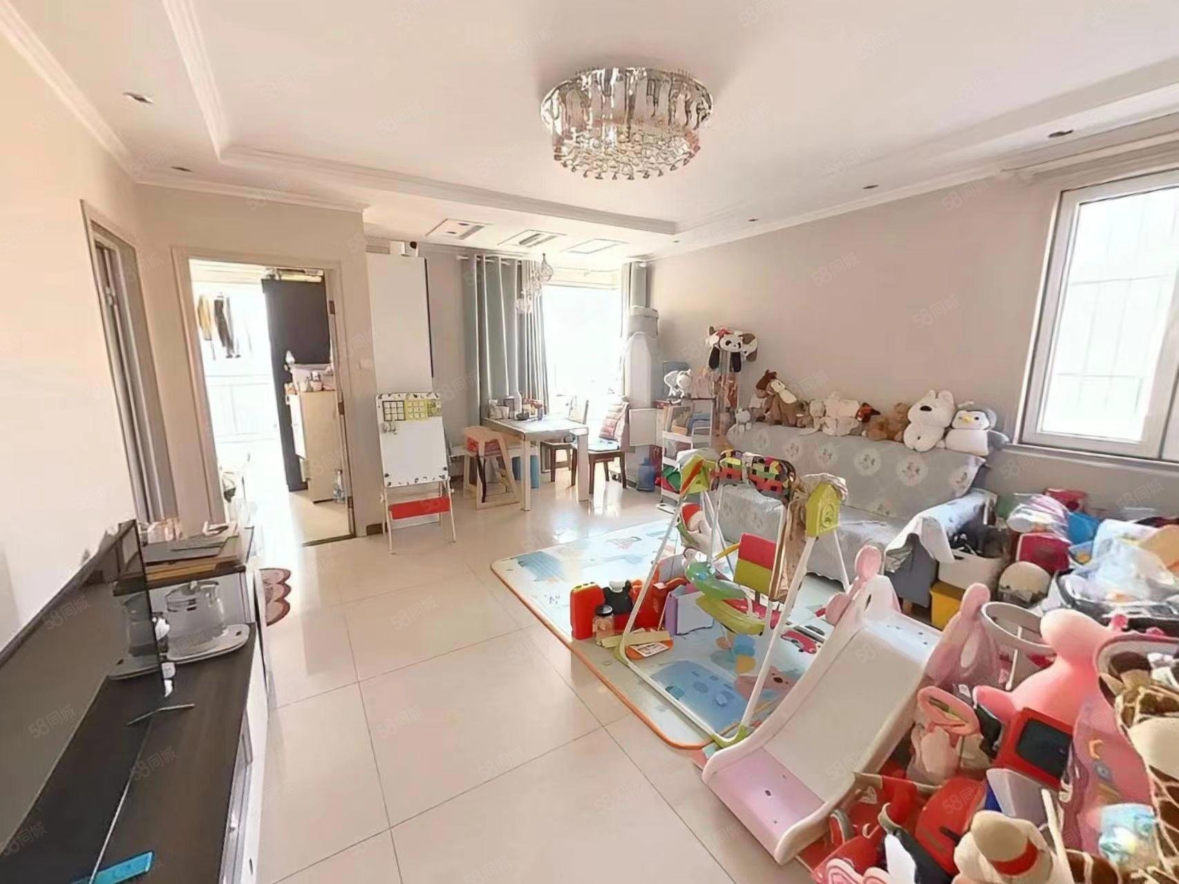 順鑫朗郡2室1廳1衛(wèi)84.79㎡南北140萬(wàn)