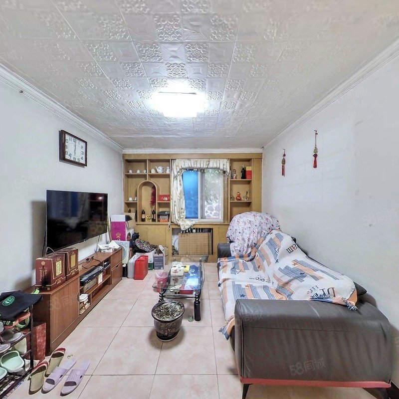 七棵樹東大街小區(qū)2室1廳1衛(wèi)63.84㎡東西126萬