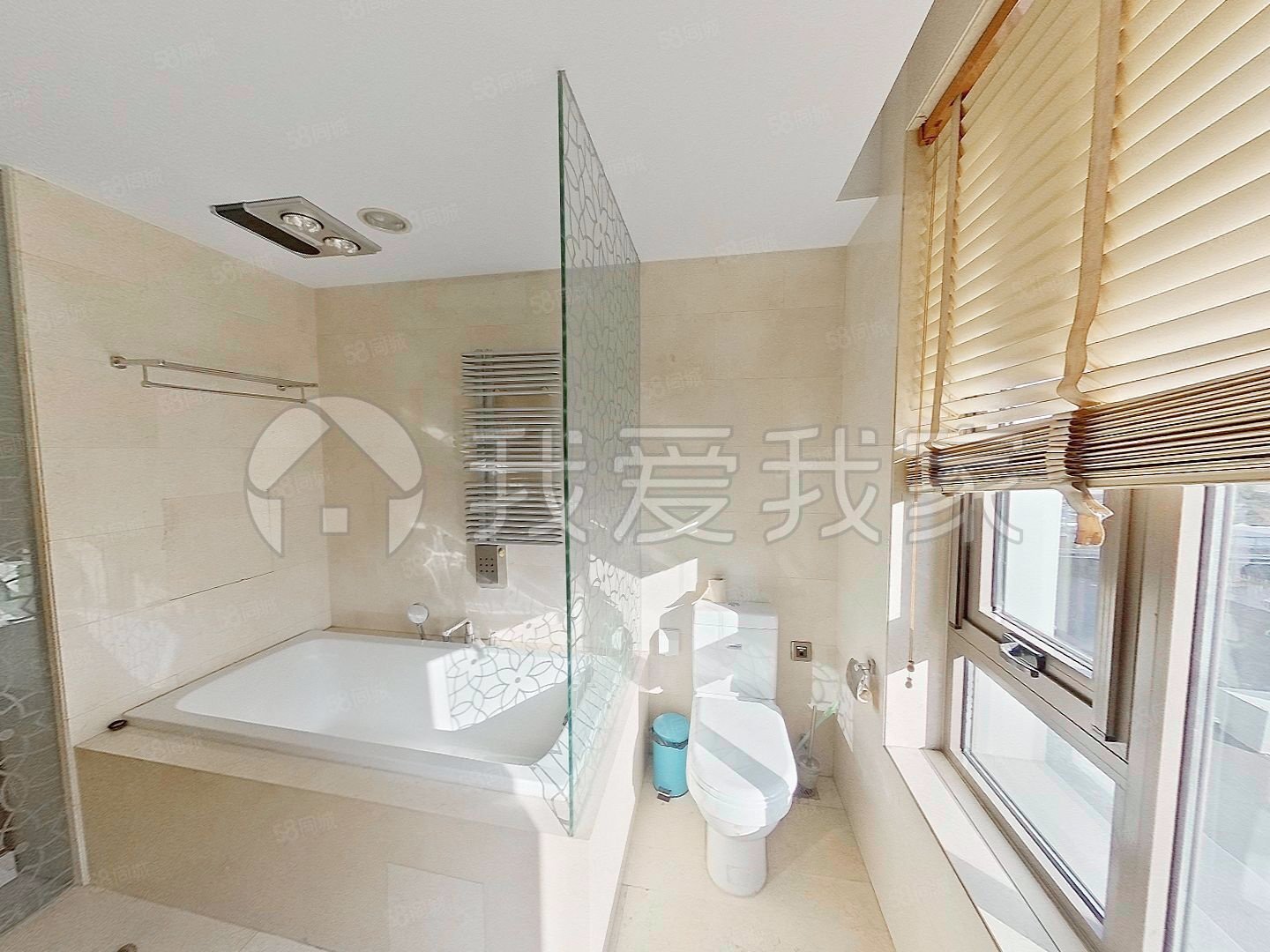 萬(wàn)科公園五號(hào)1室2廳1衛(wèi)91.87㎡南688萬(wàn)