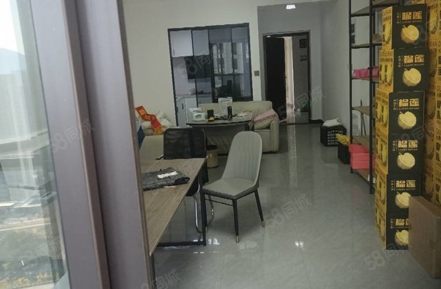 湖悦华庭3室2厅122㎡108万二手房图片