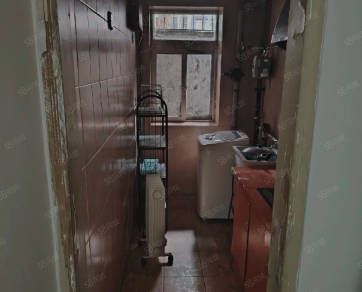 白云觀北里小區(qū)1室1廳1衛(wèi)44.7㎡東419萬(wàn)