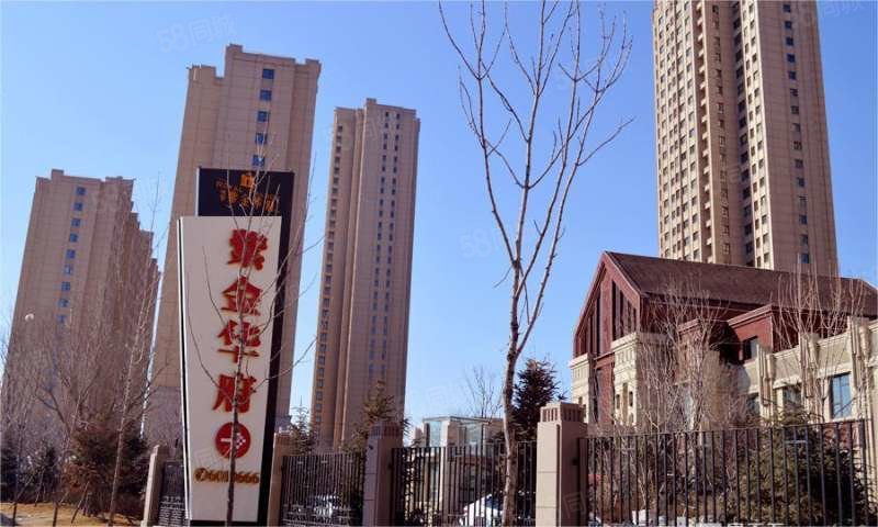 紫金华府腾飞路3室2厅1卫132平方米