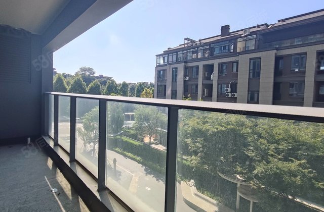 融创观樾台4室2厅128㎡80万二手房图片