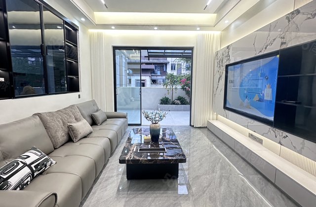 玫瑰园二十期南湖世家3室2厅140㎡79.8万二手房图片