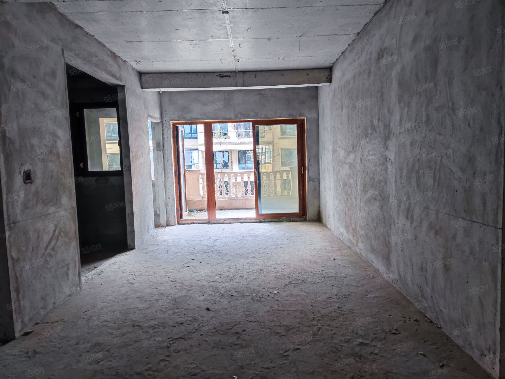 阳光栖谷翡翠园3室2厅2卫145㎡南北105万