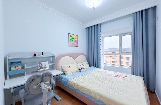西湖馨苑 满二 中间好楼层 环境好 装修好 有电梯