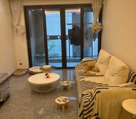 融创九宸府(一期)3室2厅84.38㎡72万二手房图片