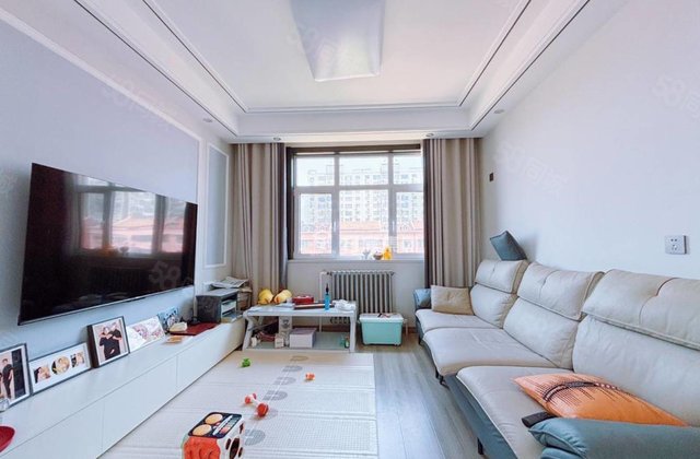 老文轩多层小复式，小区好停车，带储藏室免大税，四室两厅两卫