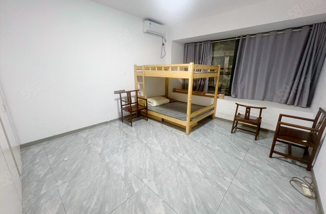 博林金谷5室2厅211.43㎡159万二手房图片