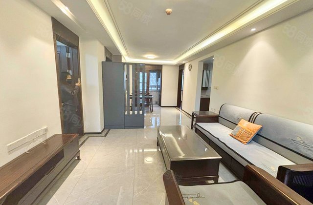 越秀铂悦府3室2厅126.06㎡88万二手房图片