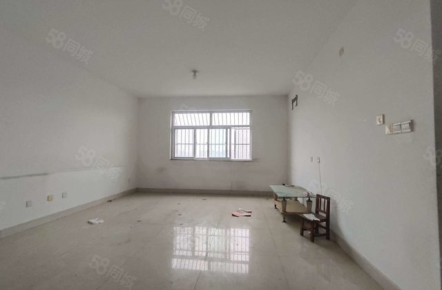 急售 公园附近 大润发附近 豆营小区 免大税 车储