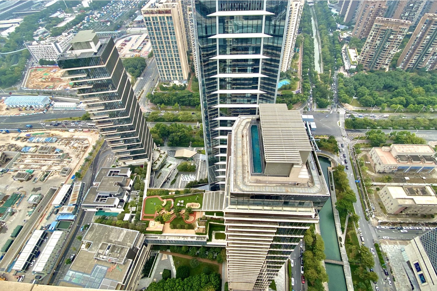 深圳湾一号t5栋超高层426平户型社区在售z高层