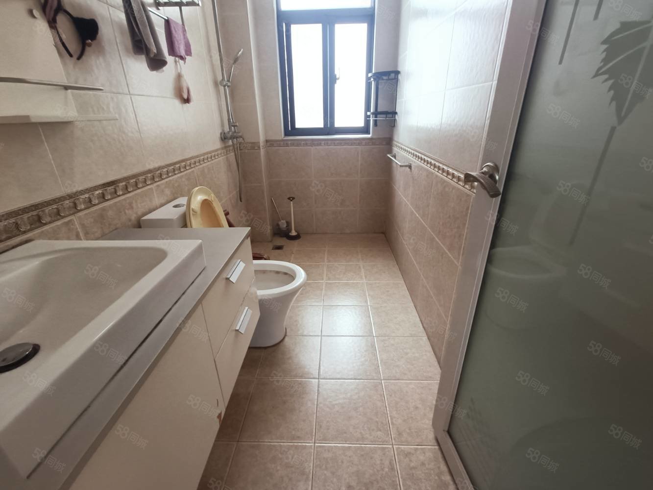 大都会广场3室2厅2卫124㎡南北77.8万