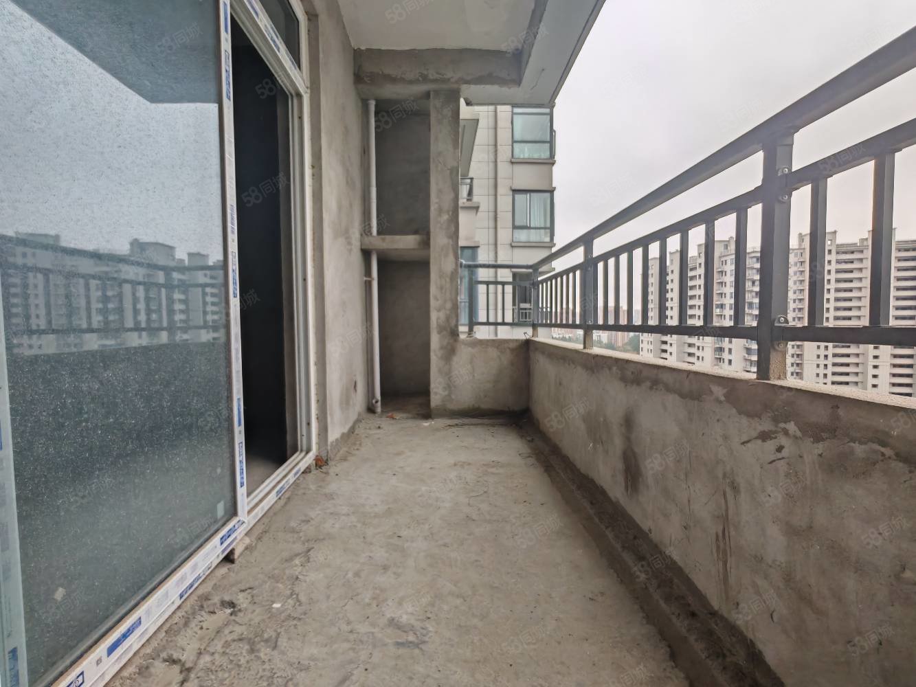 常隆花园3室2厅2卫122㎡南北56.8万