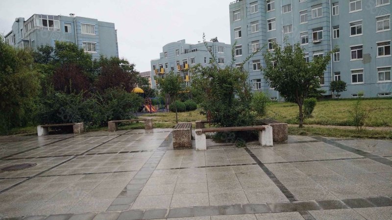 丽湖国际城(一期三期)