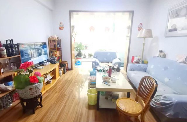 南站小区3室2厅96㎡110万二手房图片