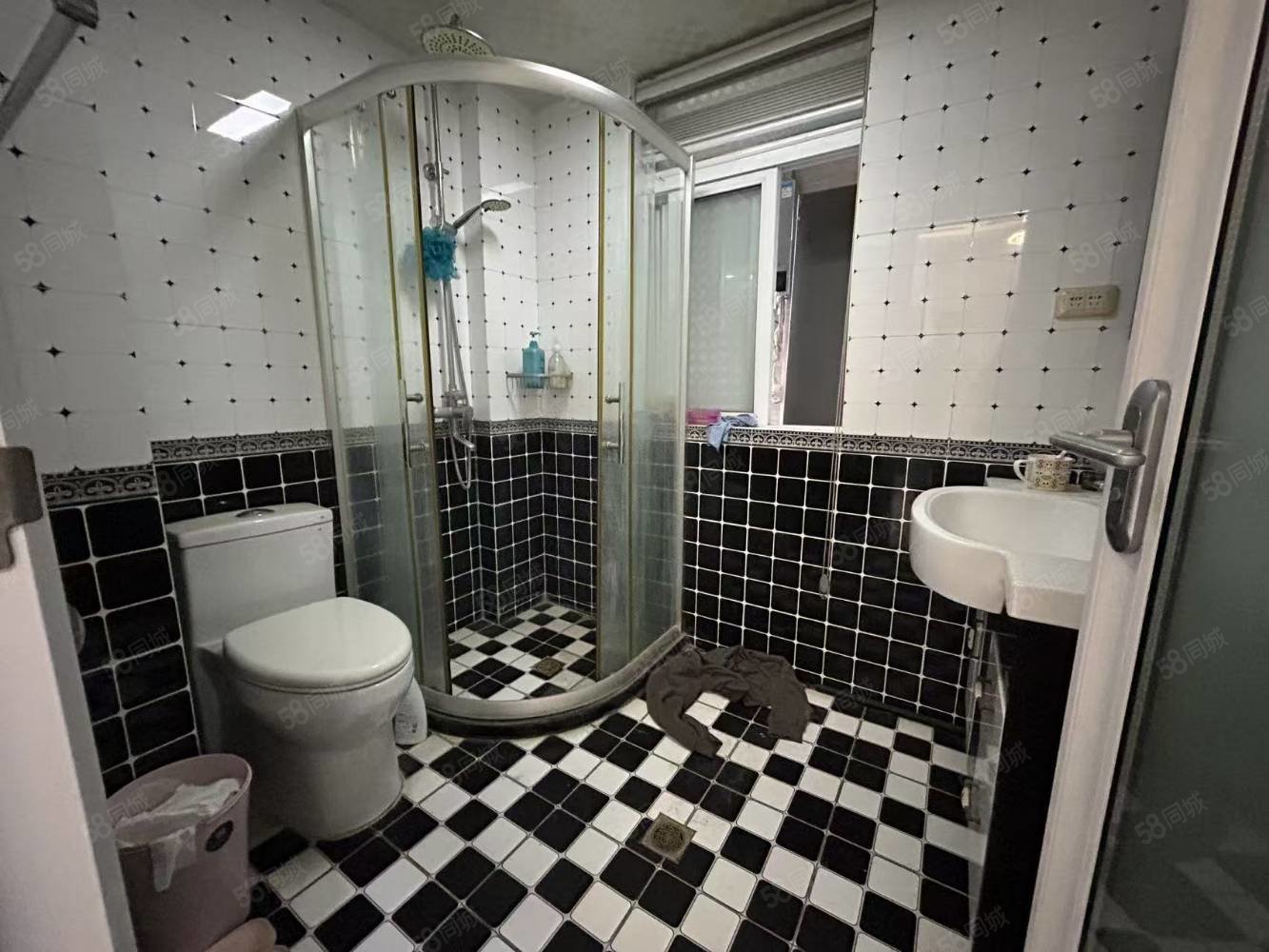 盛世东城2室2厅1卫96㎡南北38万