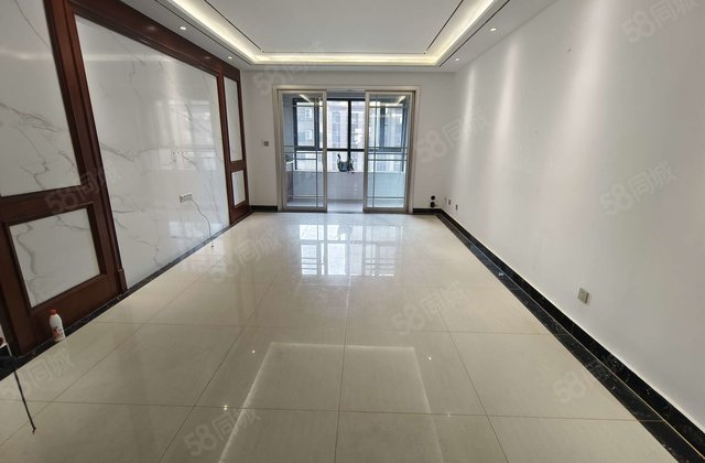 急售!  177万!中央帝景四室 免大税 人民公园 中央丽都