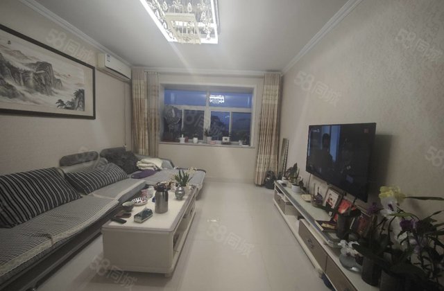 急卖，市中心位置，七中，振兴路  ，精装修，停车方便。