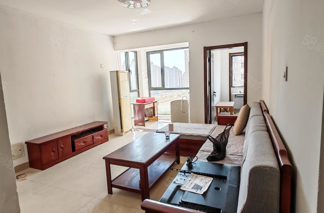 电梯房 102平 简单装修 3室2厅 诚心出售 价格可议